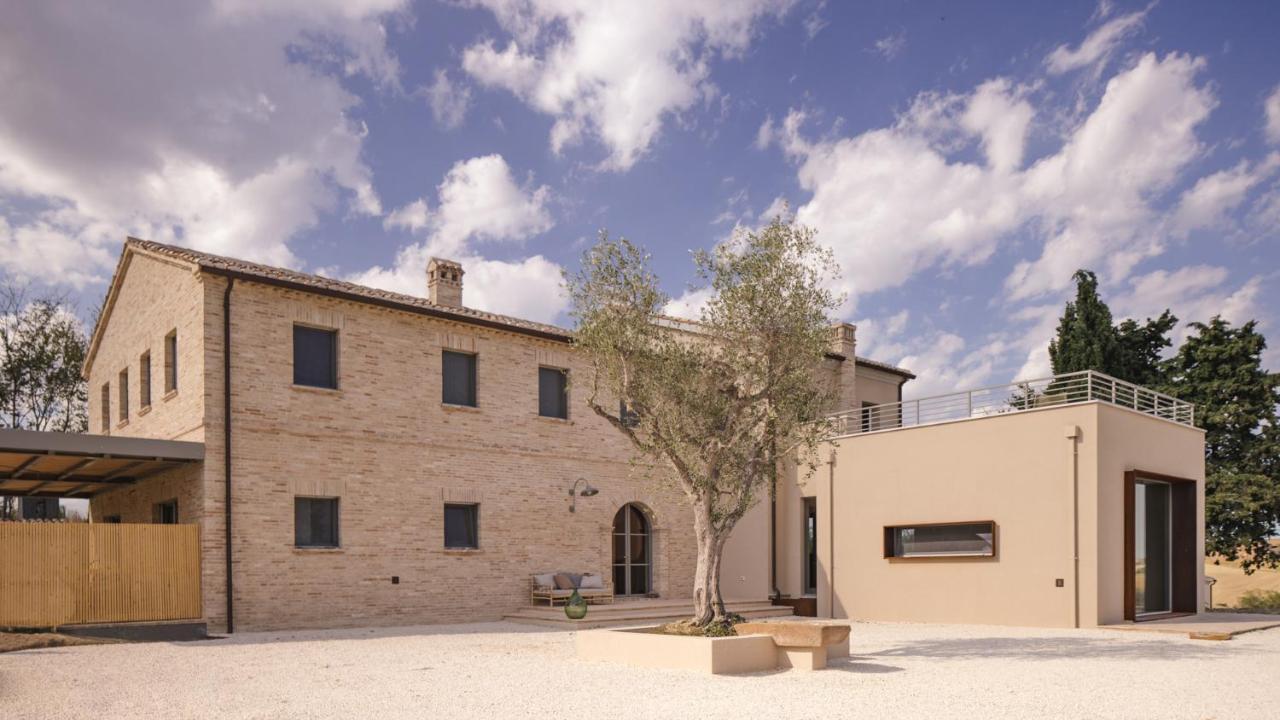 Casale Tre Gelsi Bed & Breakfast Cingoli Bagian luar foto