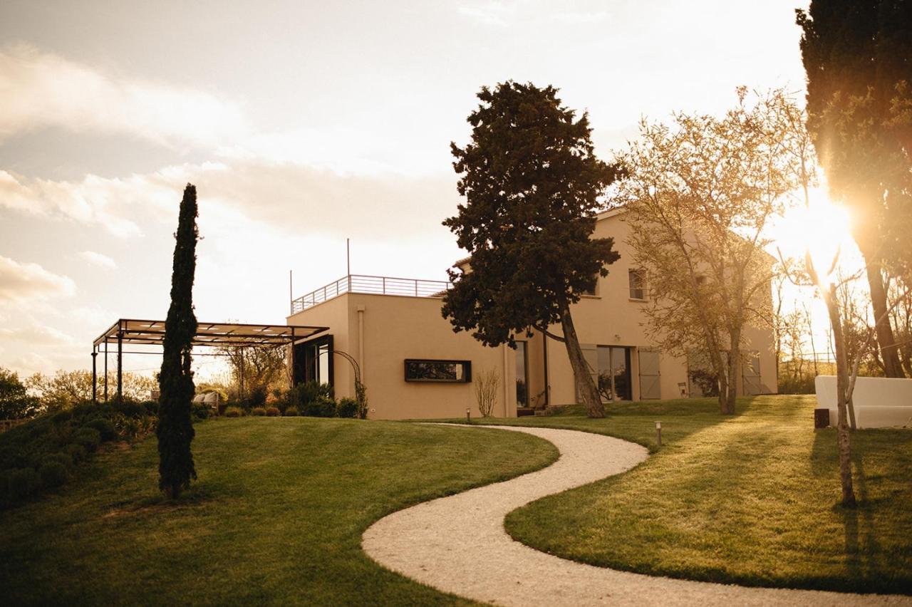 Casale Tre Gelsi Bed & Breakfast Cingoli Bagian luar foto